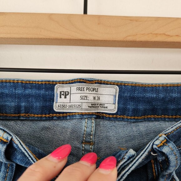 Free People High Rise Rita Cropped Blue Jeans Denim Bootcut Flare Women's 28 - Picture 8 of 10